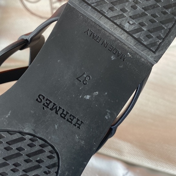 Hermes black sandals - Picture 3 of 3